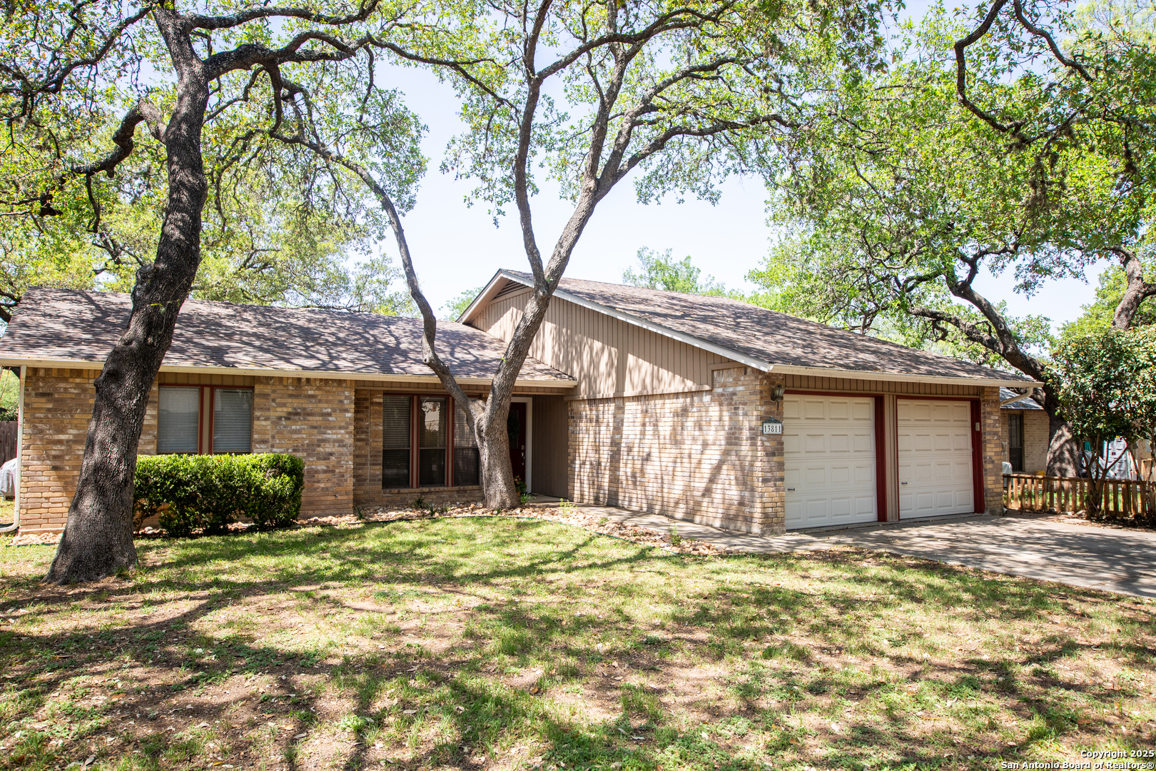 13811 Sunfire San Antonio TX 78247