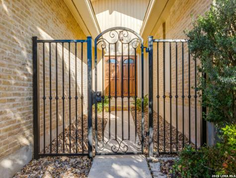 11111 Whisper Meadow San Antonio TX 78230