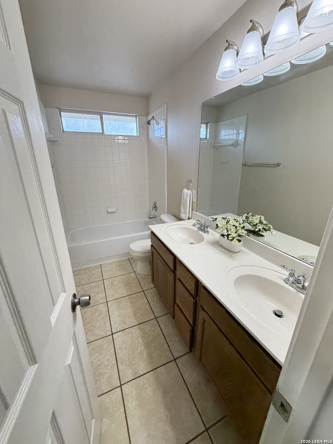 6411 Castle San Antonio TX 78218