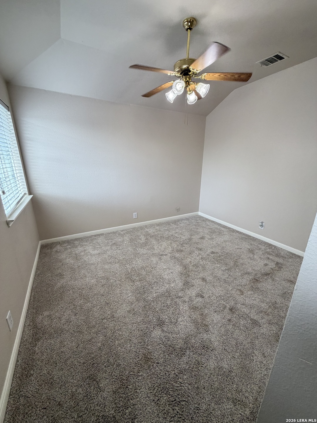 6411 Castle San Antonio TX 78218