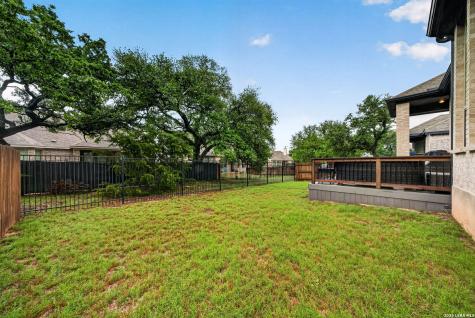 1655 Houghton Park Bulverde TX 78163