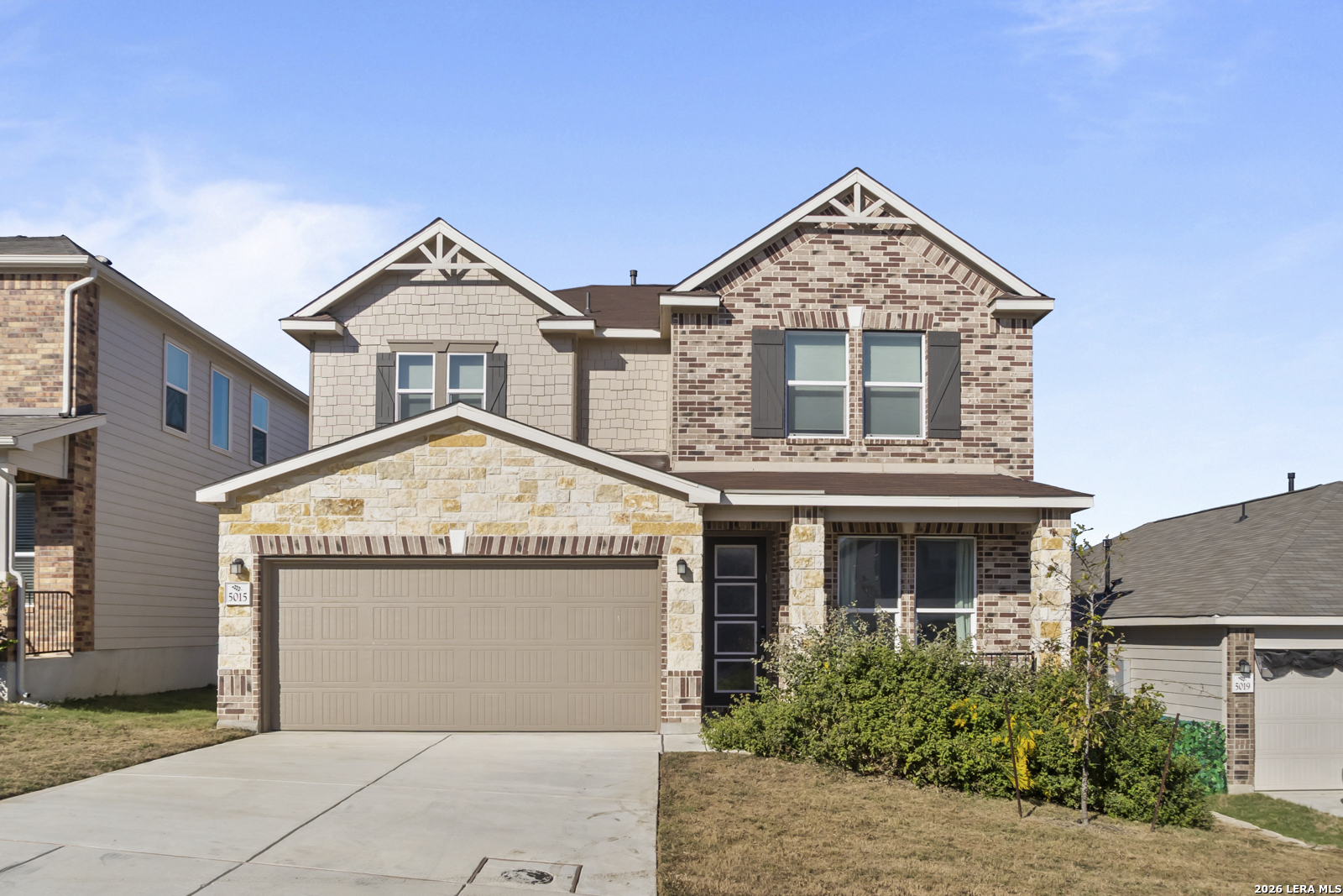5015 Galvan Manor Converse TX 78109
