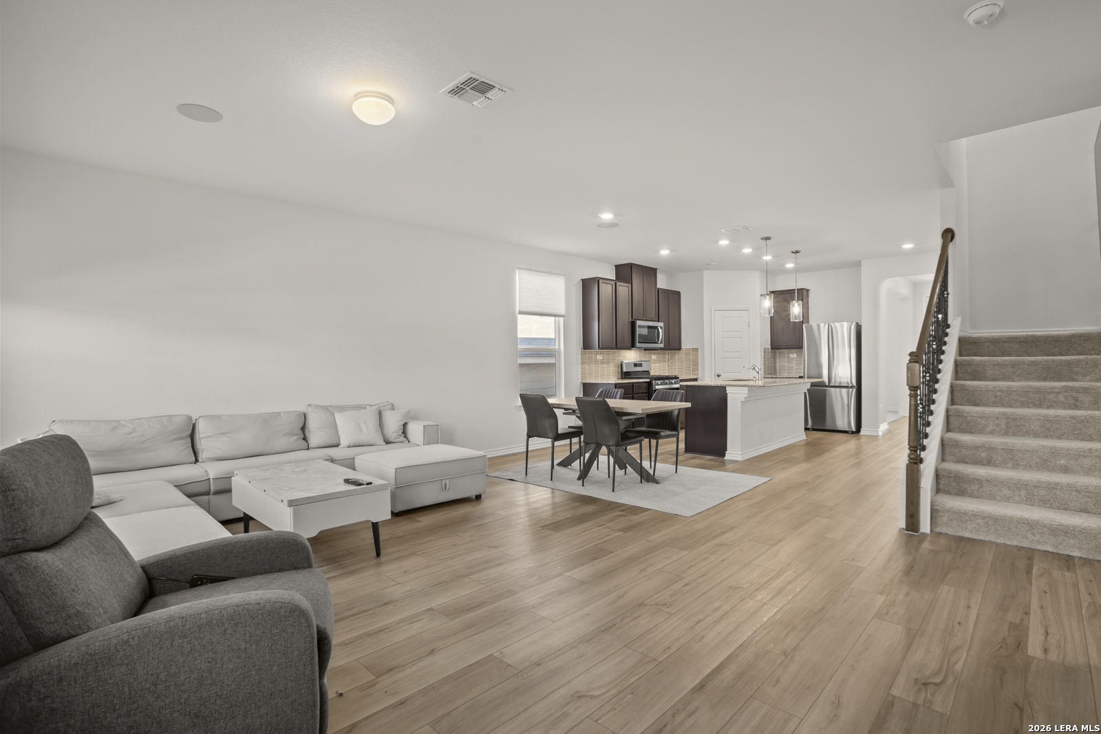 5015 Galvan Manor Converse TX 78109