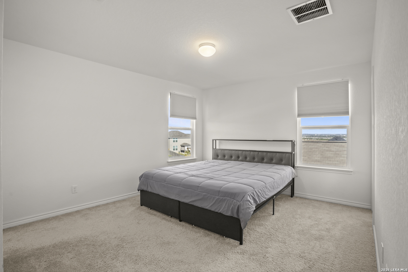 5015 Galvan Manor Converse TX 78109