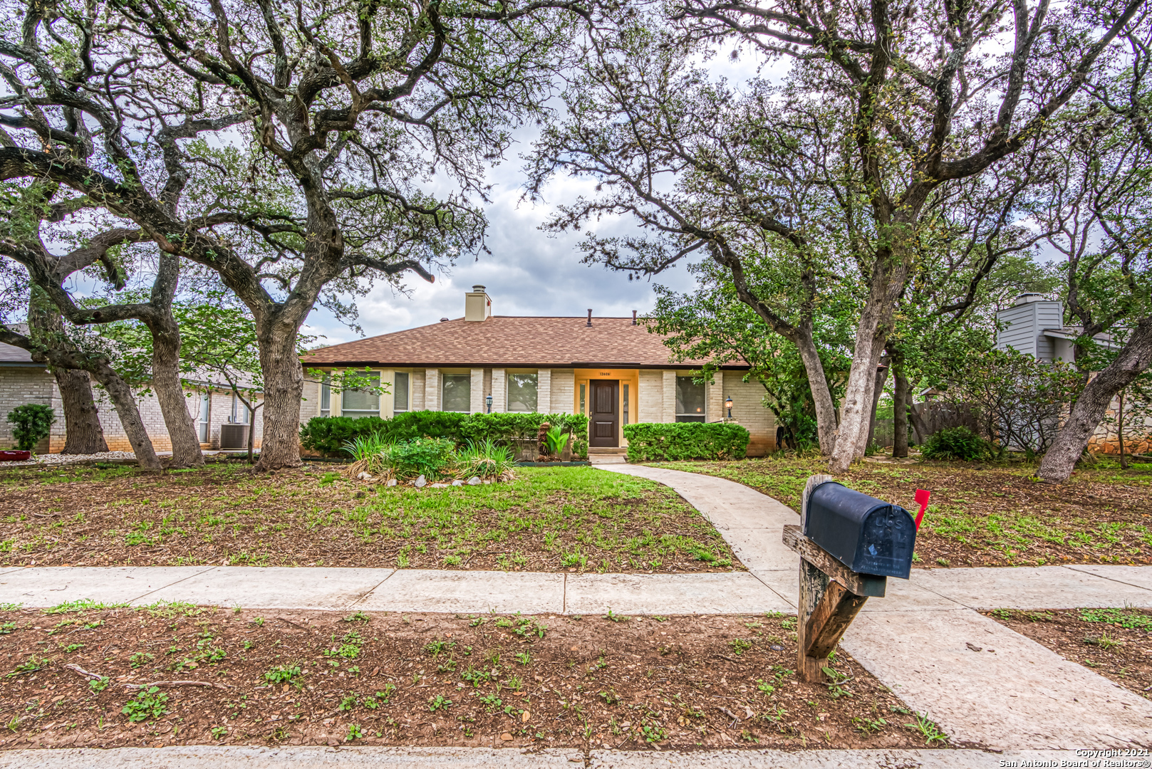 13606 Forest Walk San Antonio TX 78231