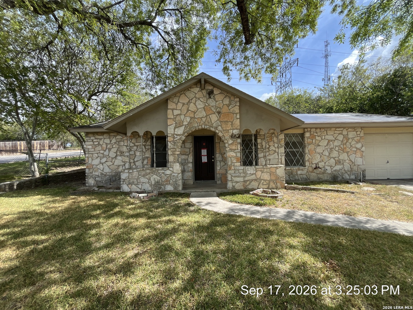 7422 Valley Oak Street Live Oak TX 78233