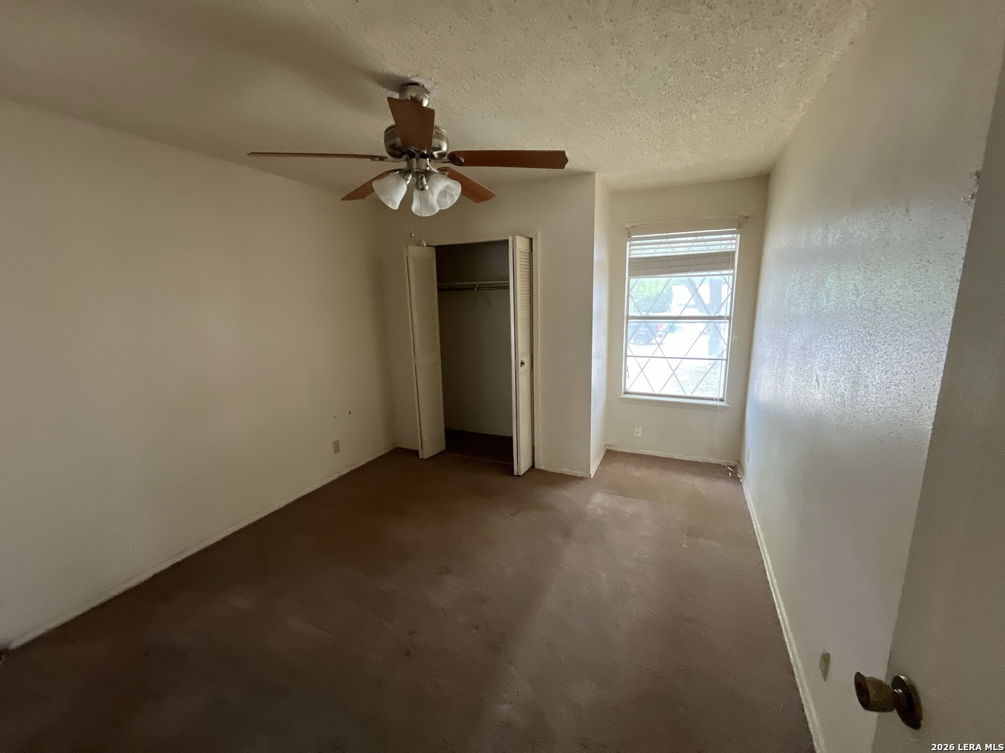7422 Valley Oak Street Live Oak TX 78233