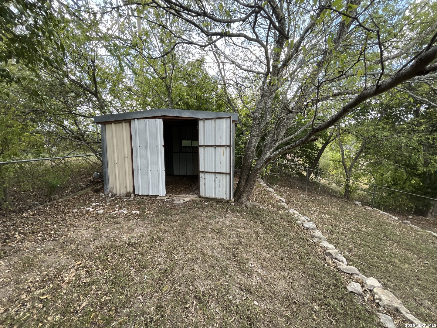 7422 Valley Oak Street Live Oak TX 78233