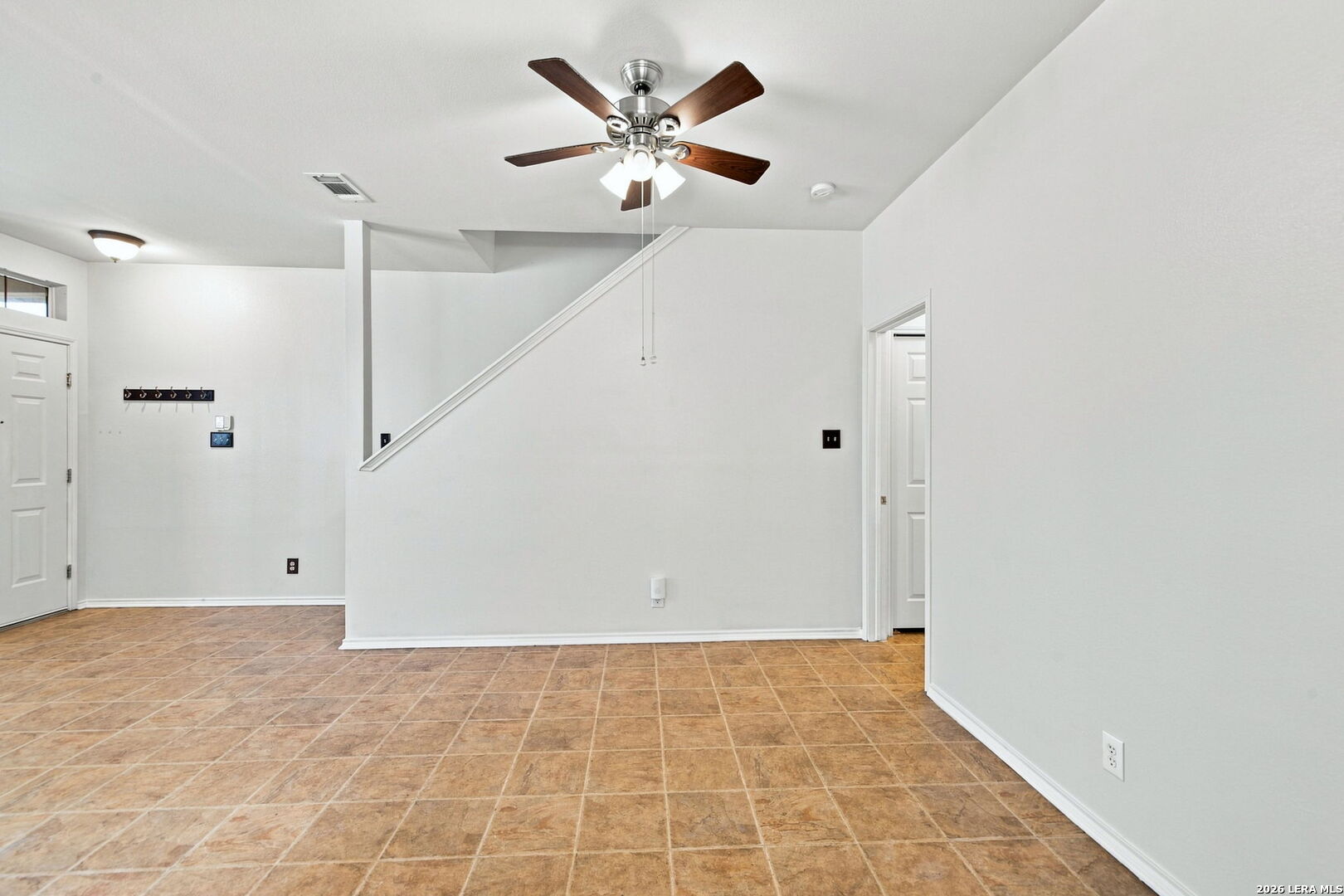 2415 Crown Crossing San Antonio TX 78251