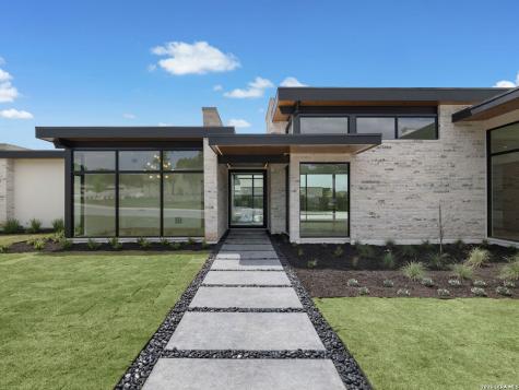 22 Vista Gredos San Antonio TX 78257