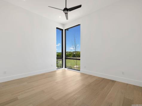 22 Vista Gredos San Antonio TX 78257