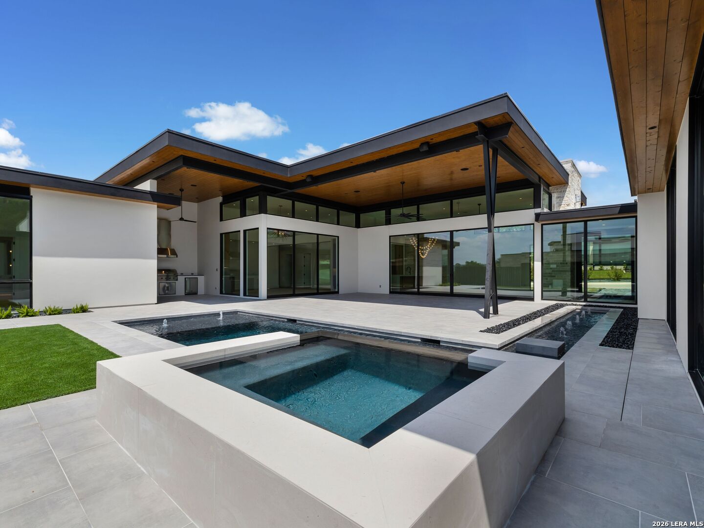 22 Vista Gredos San Antonio TX 78257