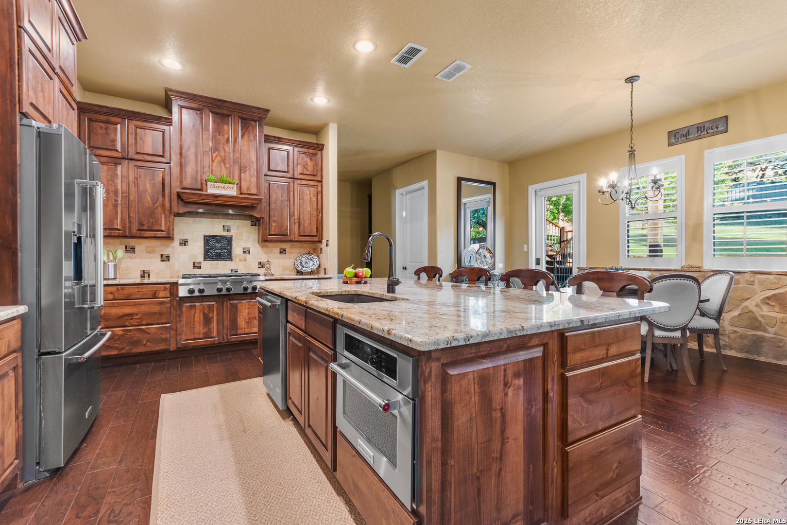 8442 Camp Verde Rio San Antonio TX 78255