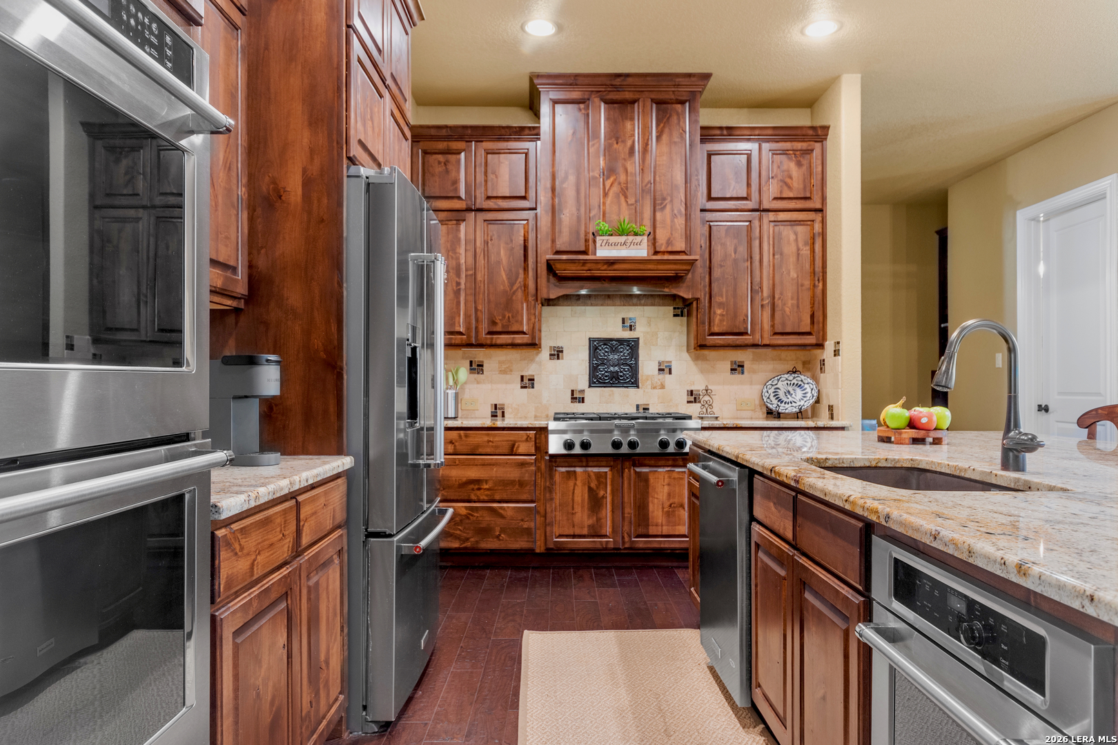 8442 Camp Verde Rio San Antonio TX 78255