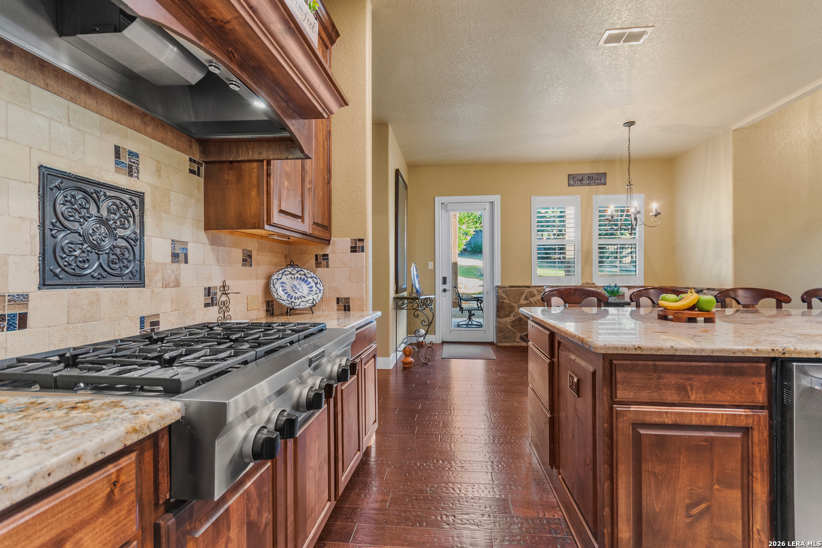 8442 Camp Verde Rio San Antonio TX 78255