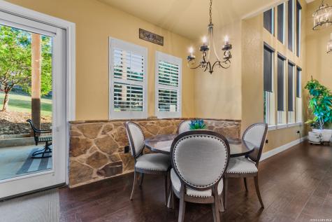8442 Camp Verde Rio San Antonio TX 78255