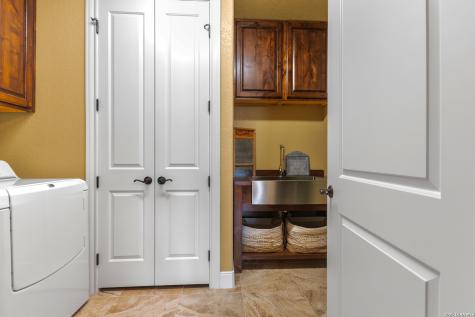 8442 Camp Verde Rio San Antonio TX 78255
