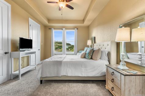 8442 Camp Verde Rio San Antonio TX 78255