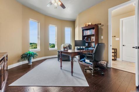 8442 Camp Verde Rio San Antonio TX 78255