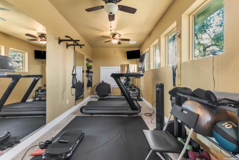 8442 Camp Verde Rio San Antonio TX 78255