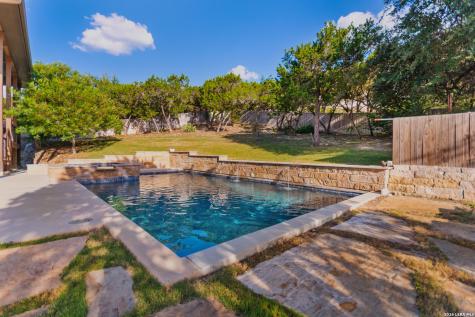8442 Camp Verde Rio San Antonio TX 78255