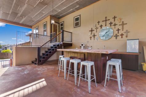 8442 Camp Verde Rio San Antonio TX 78255