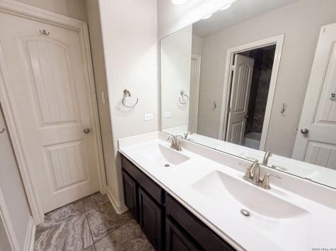 1058 Cedar Glen Drive New Braunfels TX 78132