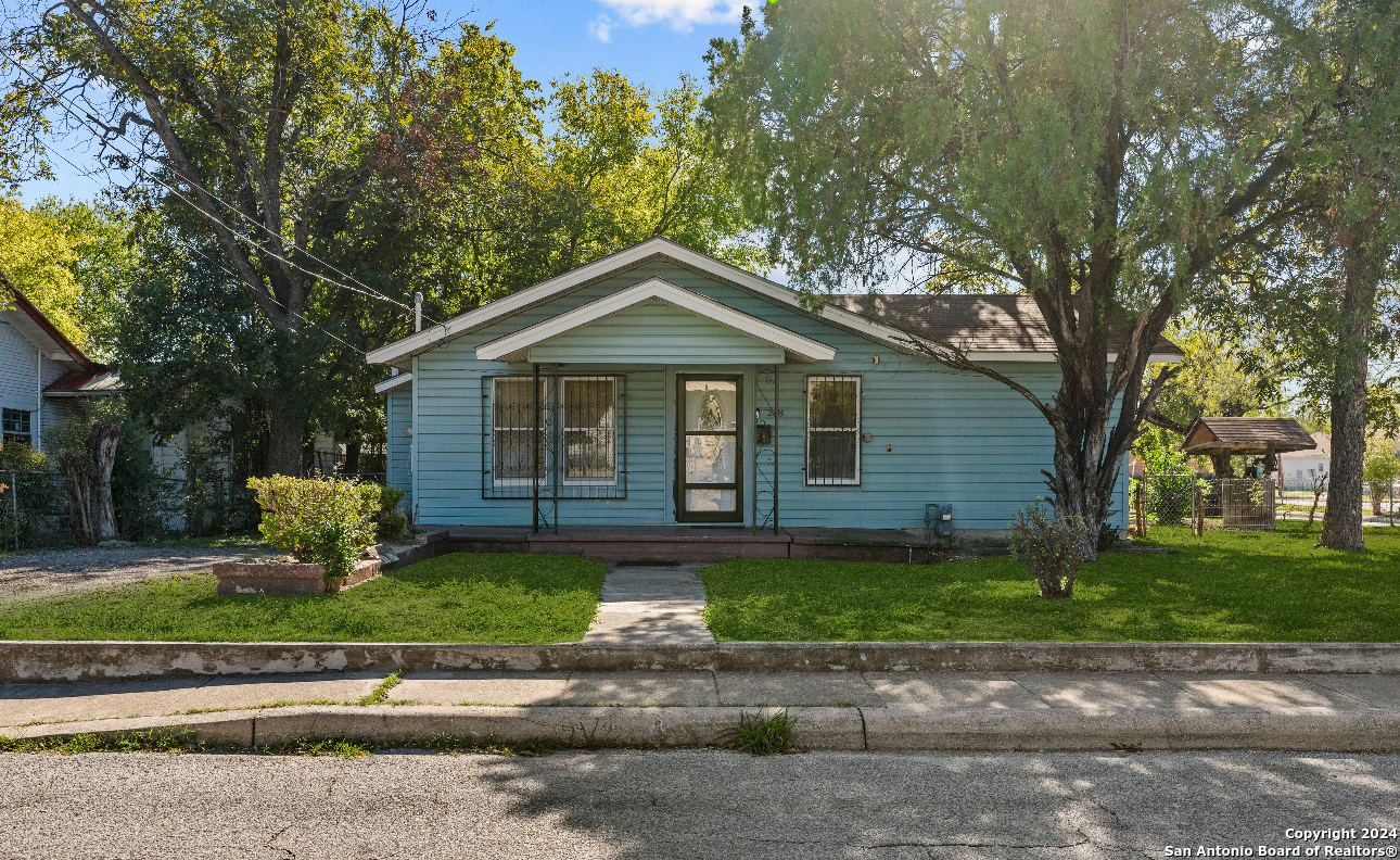 218 Tipton Avenue San Antonio TX 78204