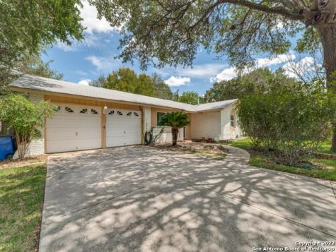 6722 N Forest Bend San Antonio TX 78240