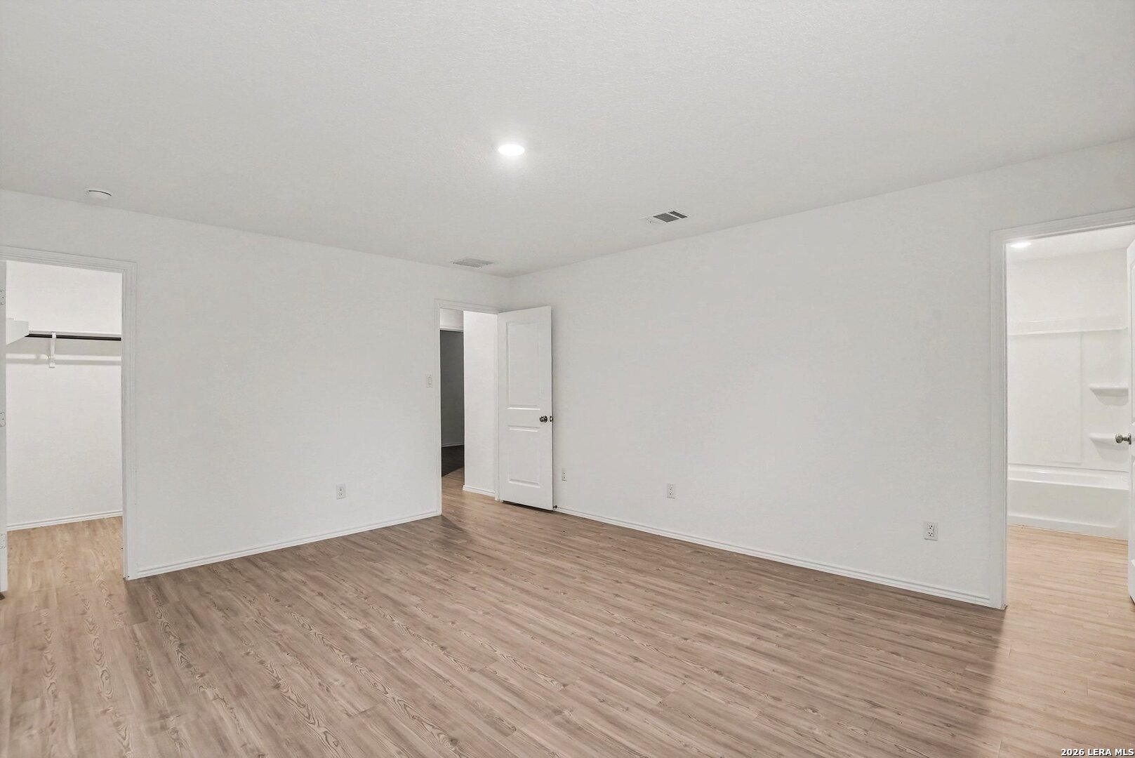 5435 Daphne Path San Antonio TX 78253