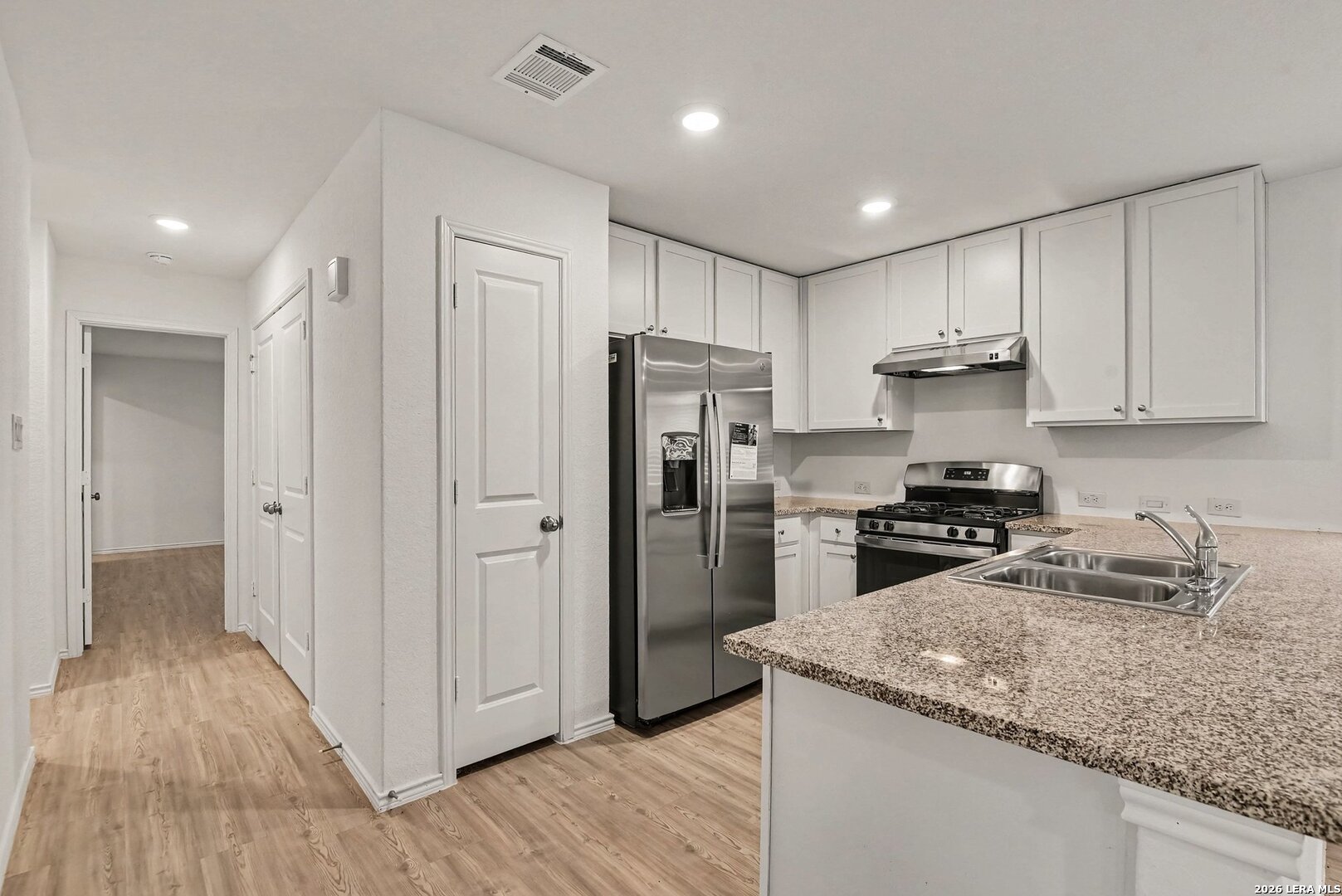 5435 Daphne Path San Antonio TX 78253