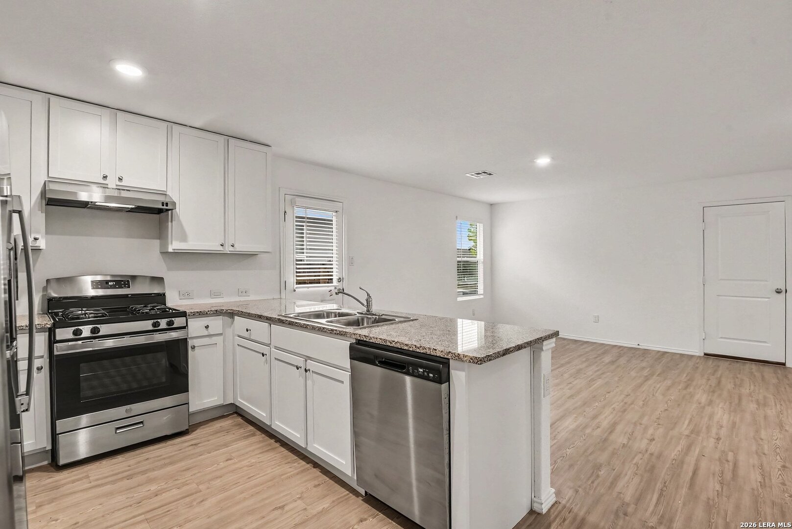 5435 Daphne Path San Antonio TX 78253