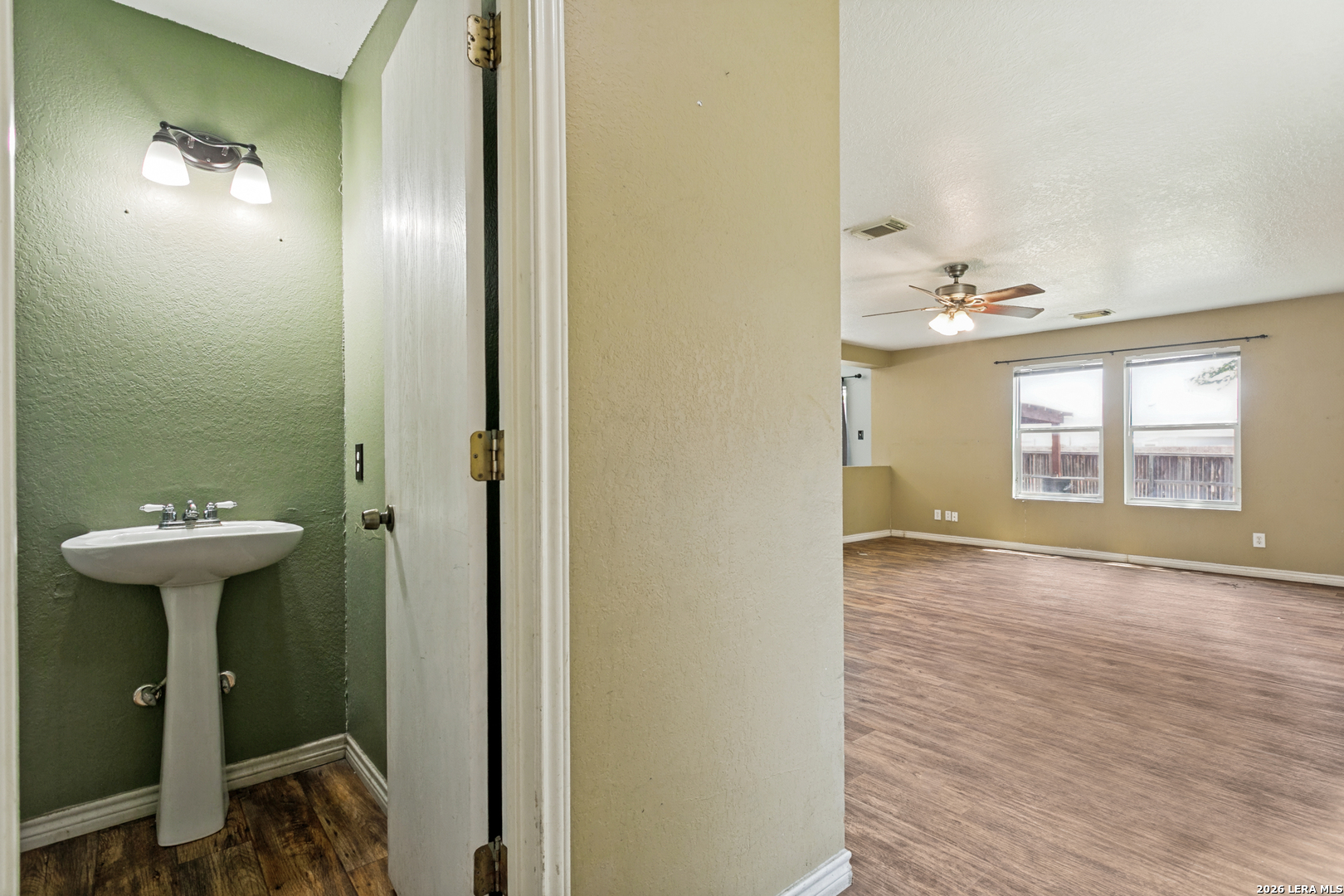 7514 Branching Peak San Antonio TX 78244