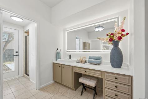 6 Sleepy Cove Street San Antonio TX 78230