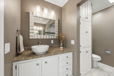 6 Sleepy Cove Street San Antonio TX 78230