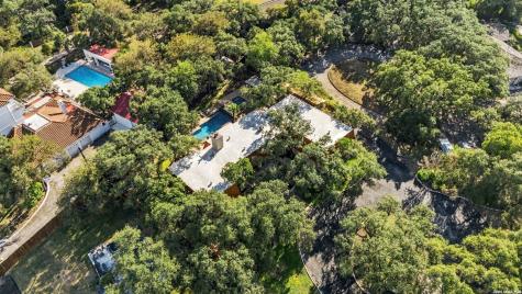 6 Sleepy Cove Street San Antonio TX 78230