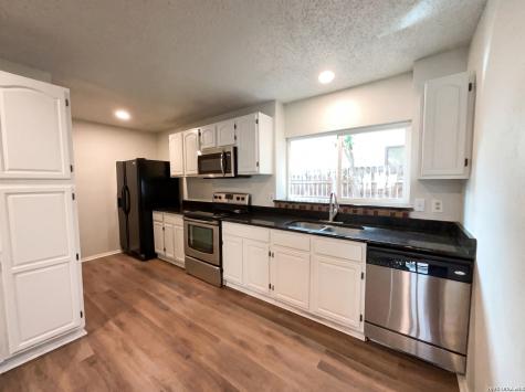 1210 Fillmore Drive San Antonio TX 78245