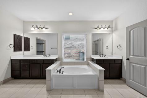 9003 Quail Gate Boerne TX 78015
