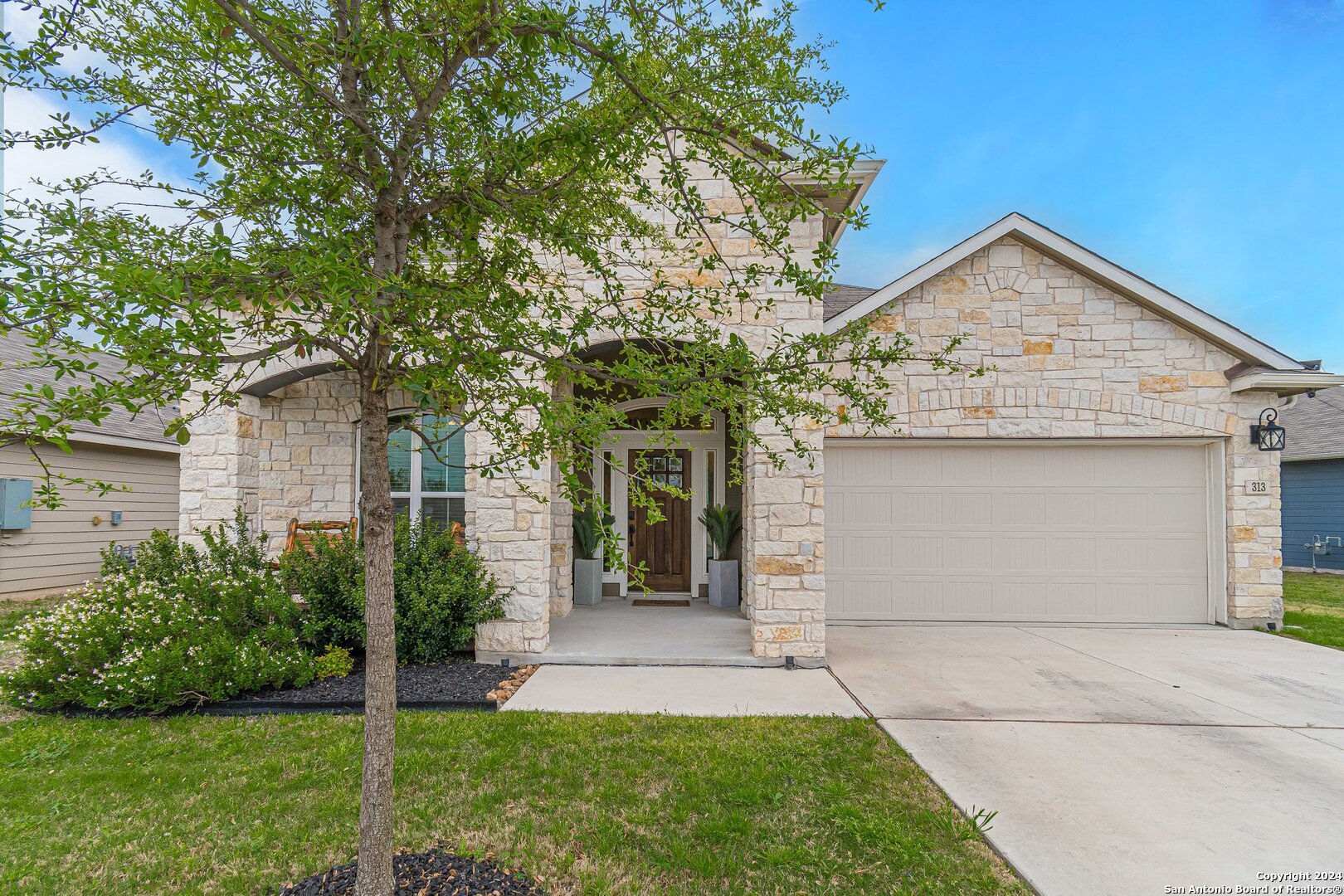 313 N Kowald Lane New Braunfels TX 78130