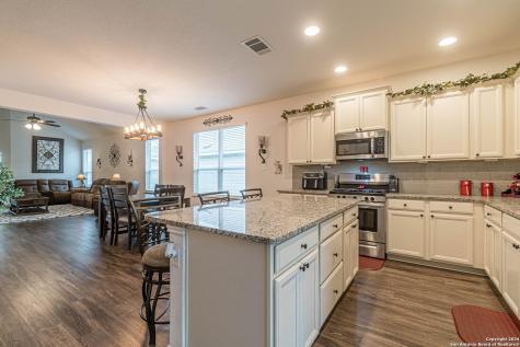 313 N Kowald Lane New Braunfels TX 78130