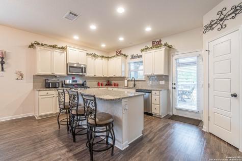 313 N Kowald Lane New Braunfels TX 78130