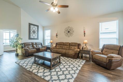 313 N Kowald Lane New Braunfels TX 78130