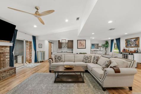 13710 Stoney Hill San Antonio TX 78231