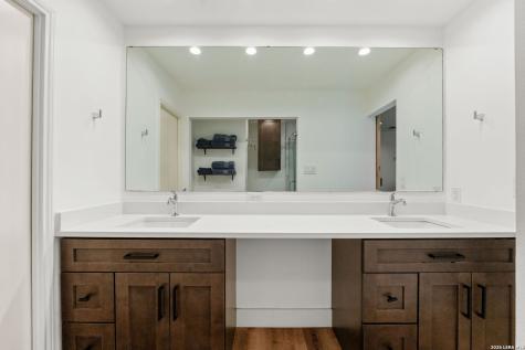 13710 Stoney Hill San Antonio TX 78231