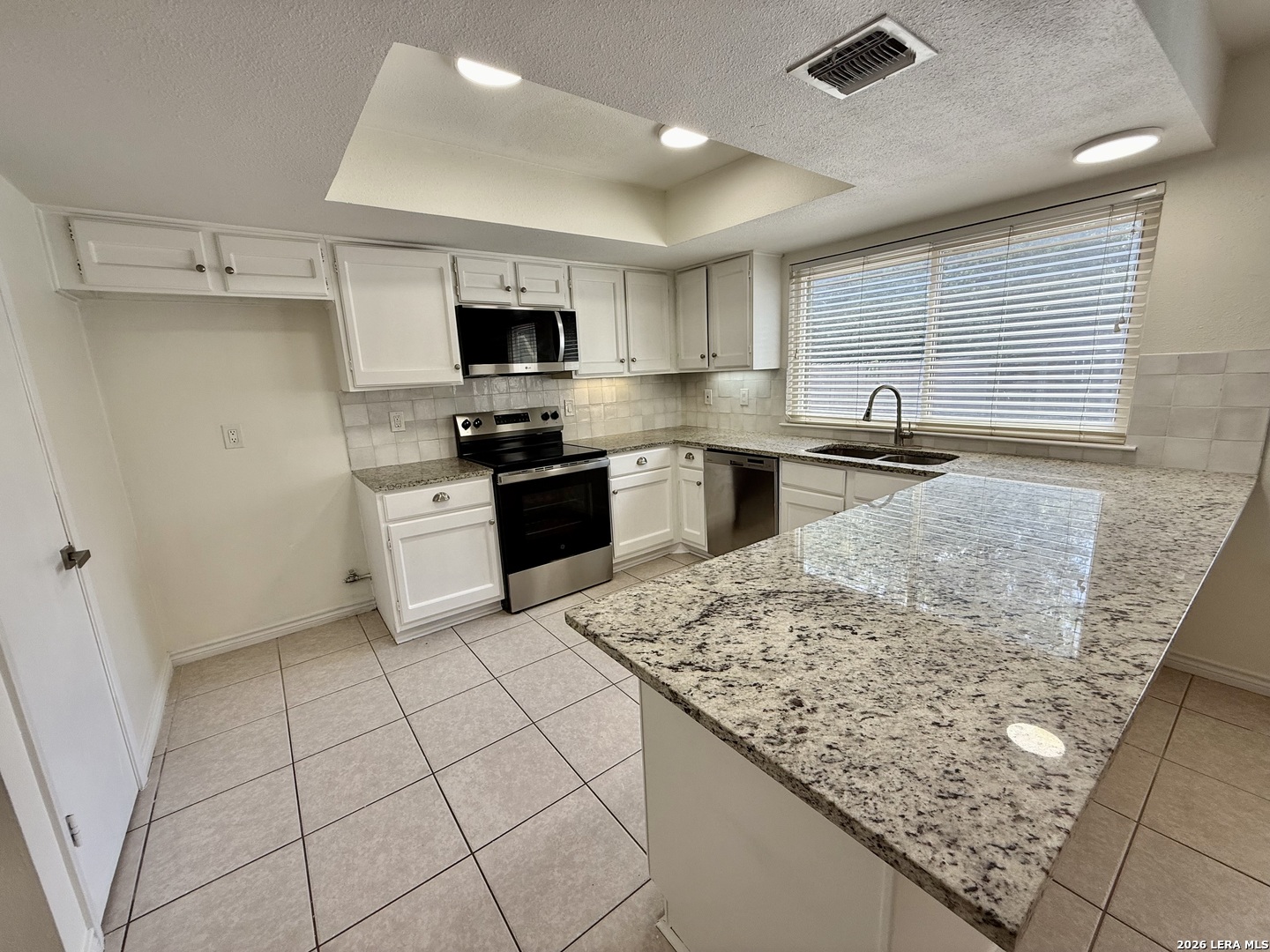 8711 Woods End San Antonio TX 78240