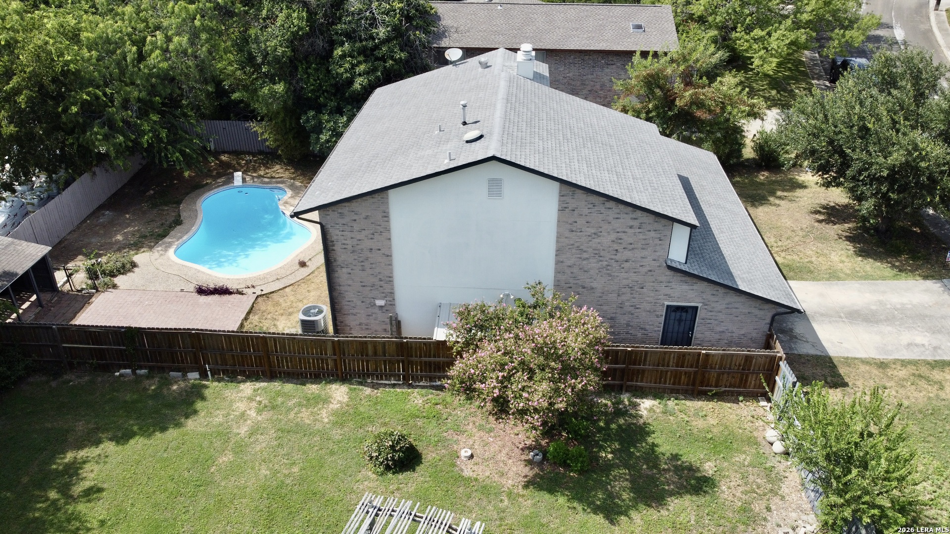 8711 Woods End San Antonio TX 78240
