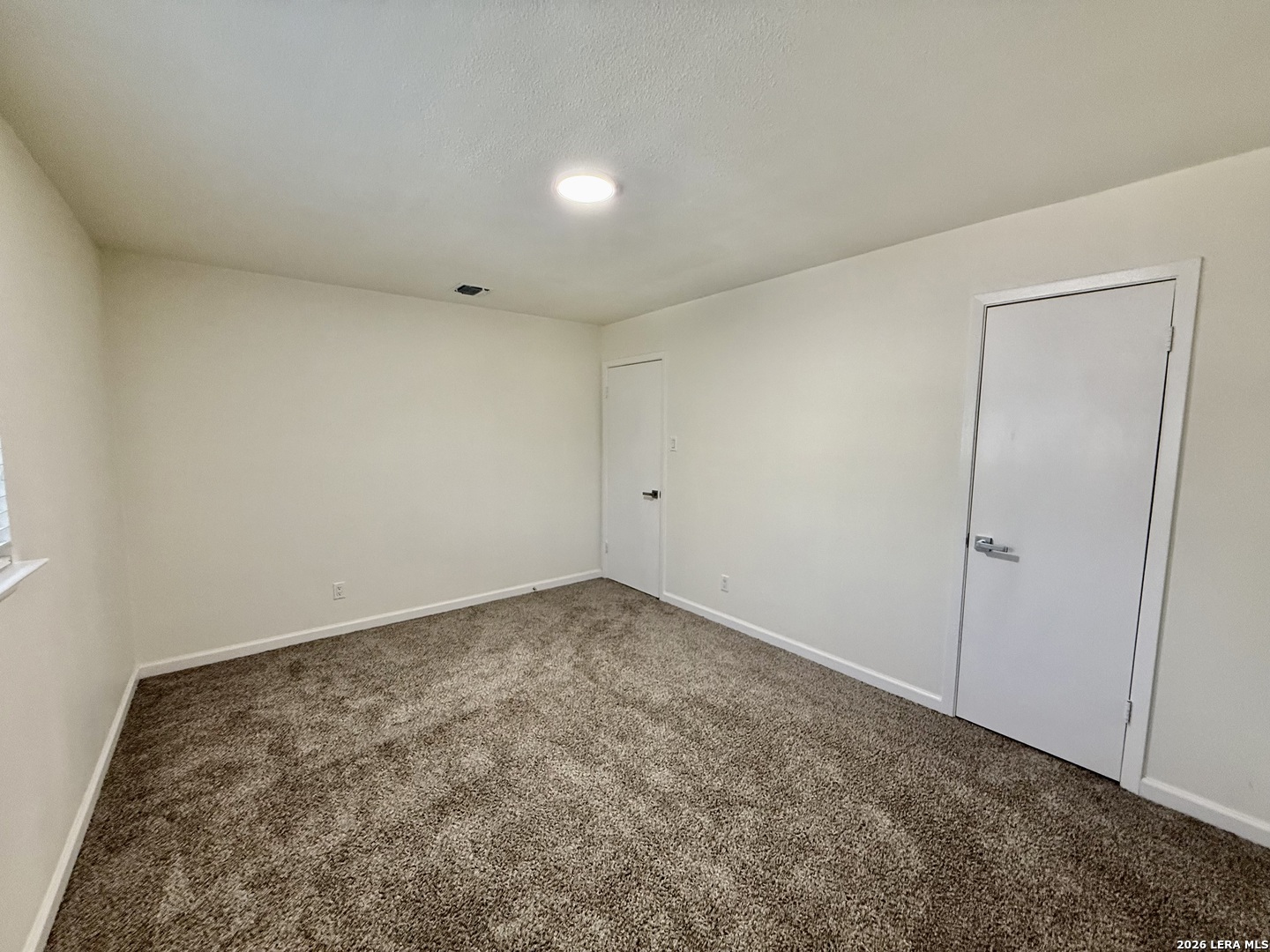 8711 Woods End San Antonio TX 78240