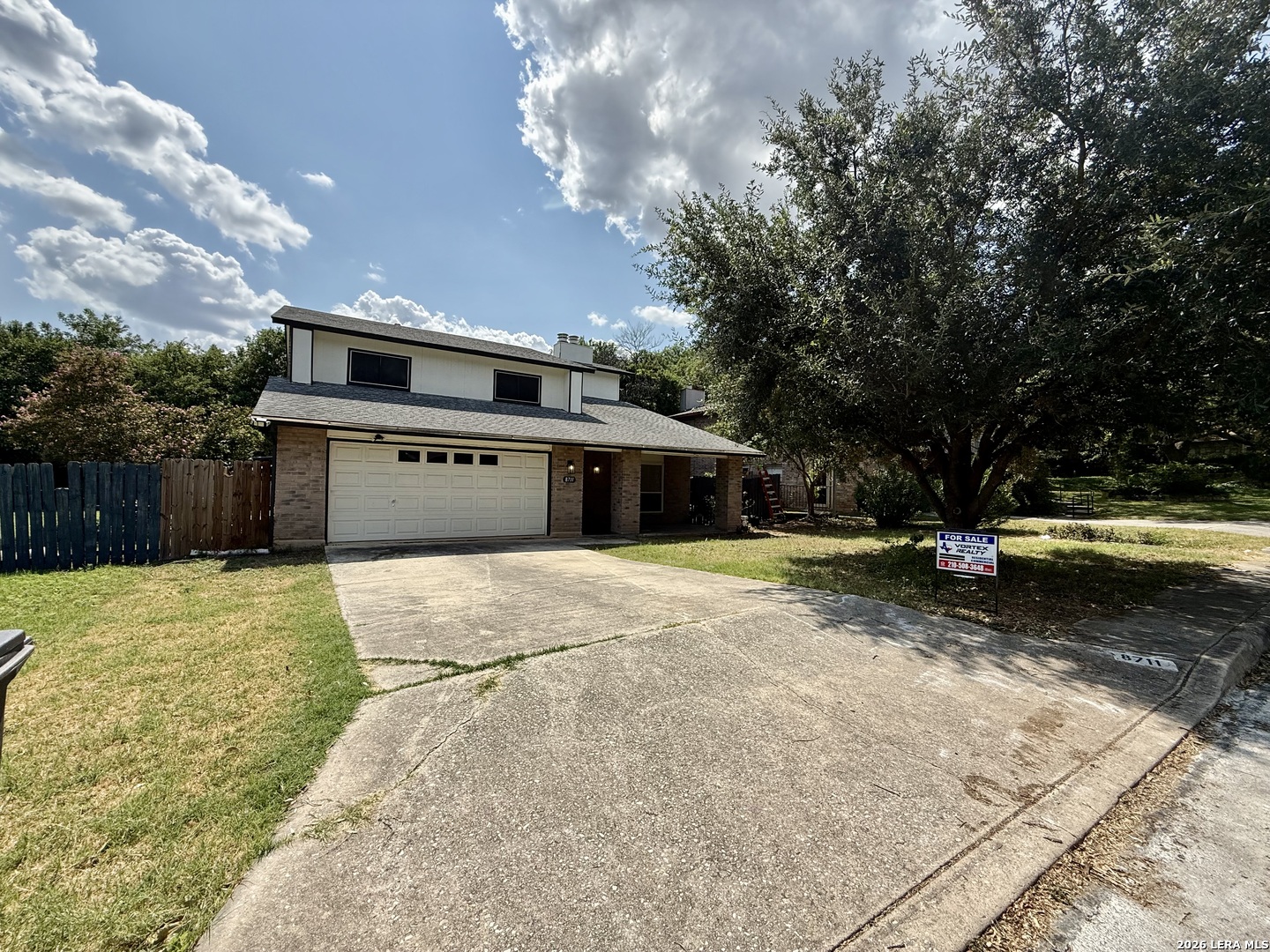 8711 Woods End San Antonio TX 78240