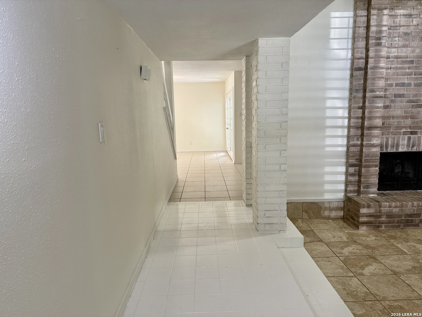 8711 Woods End San Antonio TX 78240