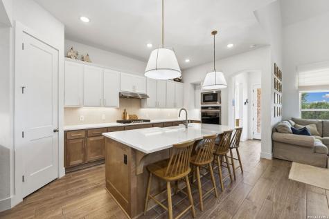 1583 Seekat Drive New Braunfels TX 78132